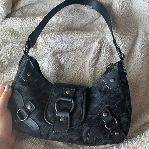 H&M black shoulder bag